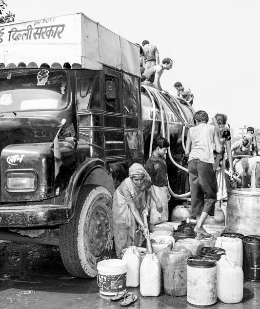 Varied drinking water sources in India - water tanker in South-East district, National Capital Territory of Delhi